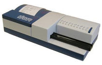 analizador semiautom&aacute;tico de orina 430 / 555 / 650 nm - 40  Dialab 