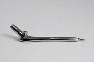 prótesis de cadera veterinaria cementada / para artroplastia total de cadera