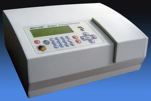 espectrofotómetro UV-visible / de un solo haz / con puerto USB / de mesa