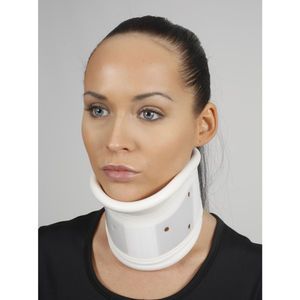 collarín cervical rígido / C3 / con mentonera / para adulto