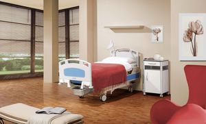 cama de parto / eléctrica / Trendelenburg / ajustable en altura