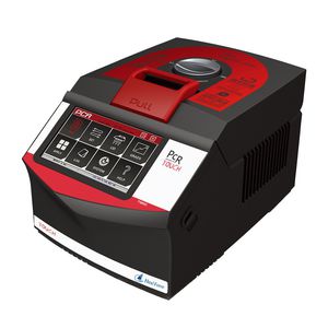 termociclador con función gradiente / de 96 orificios / con pantalla táctil / con puerto USB