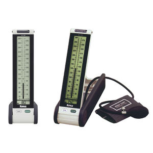 tensiómetro electrónico semiautomática / de brazo / con manguito incorporado