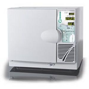 autoclave para odontología / para clínica veterinaria / de vapor / de mesa