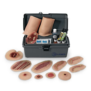 simulador de gestión de heridas / para cuidados de enfermería / de kit