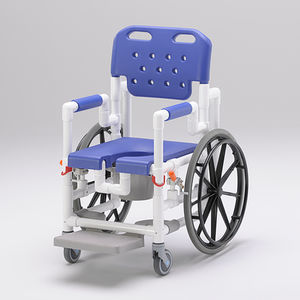 silla de ruedas manual / para ducha / con reposapiernas / con orinal