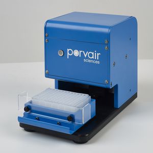 encapsuladora para microplacas / de laboratorio / automático / de mesa