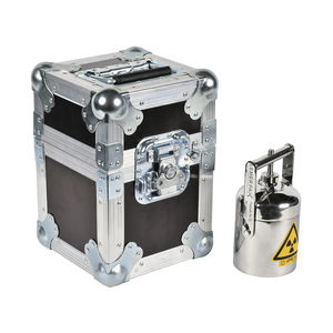 contenedor para el transporte de material radiactivo / hermético