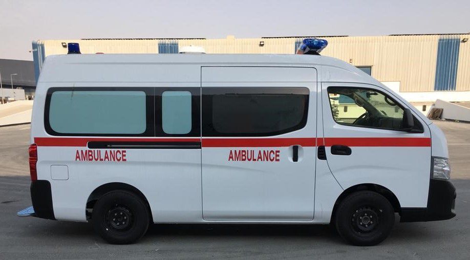 Ambulancia furgoneta - NISSAN URVAN - Abronn fze