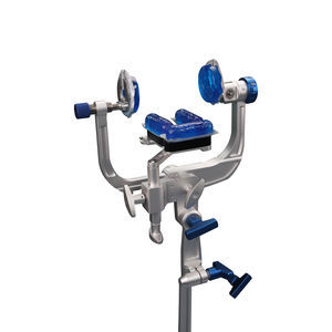 fijador craneal para neurocirugía 1