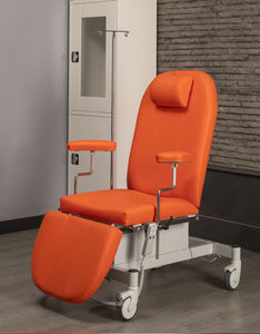 sillón para extracción de sangre alimentado por batería 1