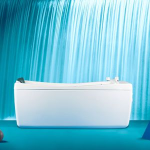 bañera de hidromasaje con lámparas de cromoterapia