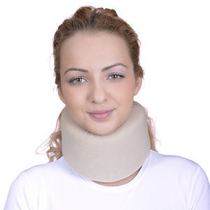 collarín cervical de espuma 1