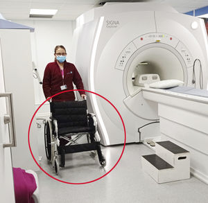 silla de ruedas compatible con IRM 1