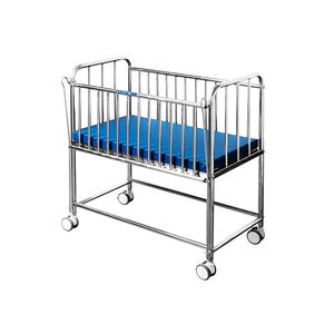 cama de hospital / manual / de altura fija / con ruedas