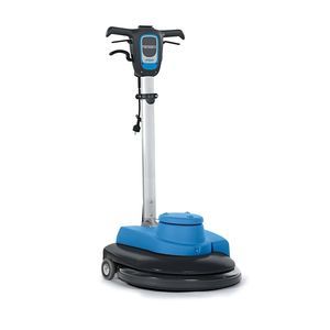 máquina rotativa monodisco con operador a pie
