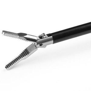 pinza quirúrgica