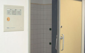puerta de hospital