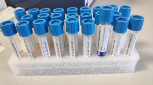 kit de extracción de muestras clínico