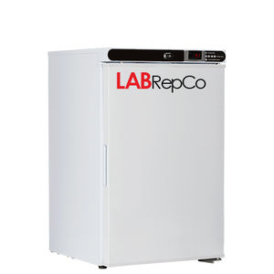 refrigerador de laboratorio