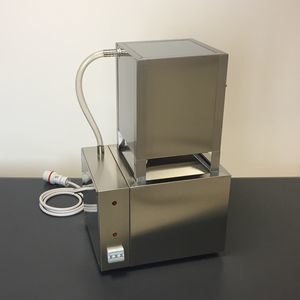 destilador de agua de laboratorio