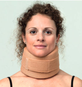 collarín cervical de espuma densa / C2 / para adulto