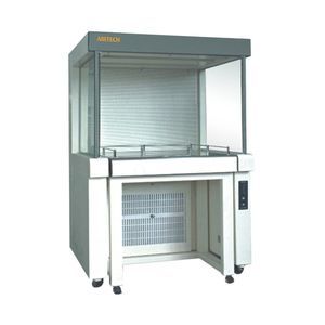 cabina de limpieza de laboratorio