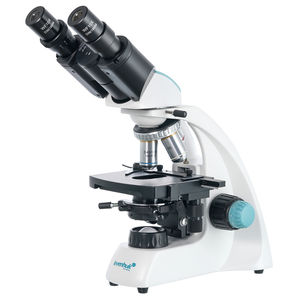 microscopio de laboratorio