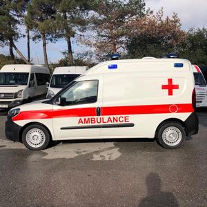 furgón ambulancia 1