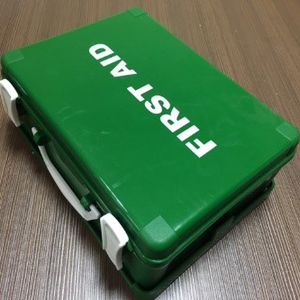 kit médico de primeros auxilios