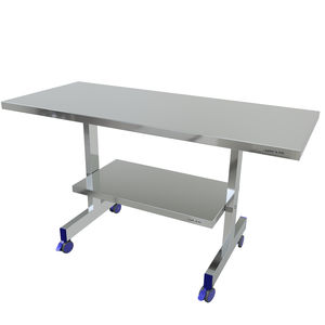 mesa de instrumentos de acero inoxidable 1