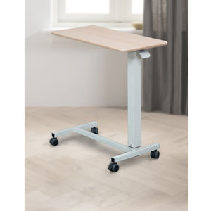 mesa de cama con ruedas 1