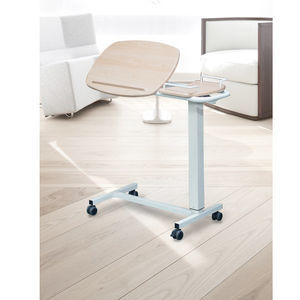 mesa de cama con ruedas 1