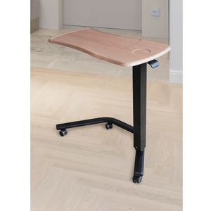 mesa de cama con ruedas 1