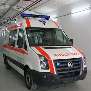 ambulancia para cuidados intensivos