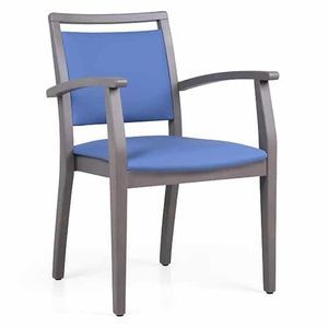 silla con reposabrazos