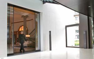 puerta para hospital