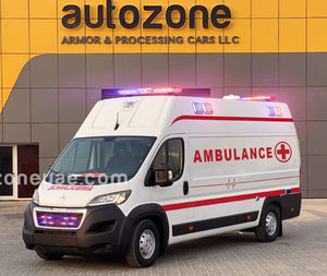 ambulancia para cuidados intensivos 1
