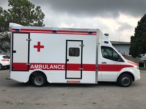 ambulancia con cuerpo modular independiente