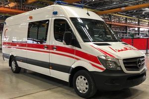 ambulancia para cuidados intensivos
