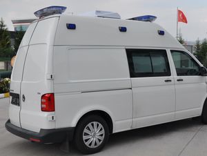 ambulancia para riesgos infecciosos