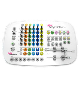 kit de instrumentos para implantología dental 1