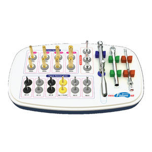 kit de instrumentos para implantología dental