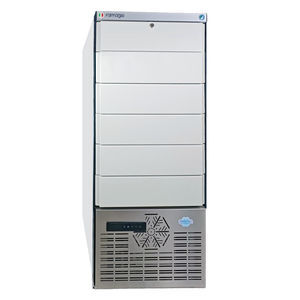 refrigerador de laboratorio
