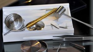 kit de instrumentos para implantología ósea
