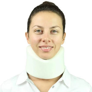 collarín cervical flexible