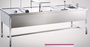 mesa de autopsia de laboratorio de histopatología 1