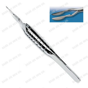 pinza para oftalmología