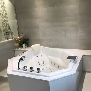 bañera de balneoterapia monoplaza