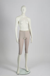 pantalón corto de compresión para el cuidado posoperatorio 1